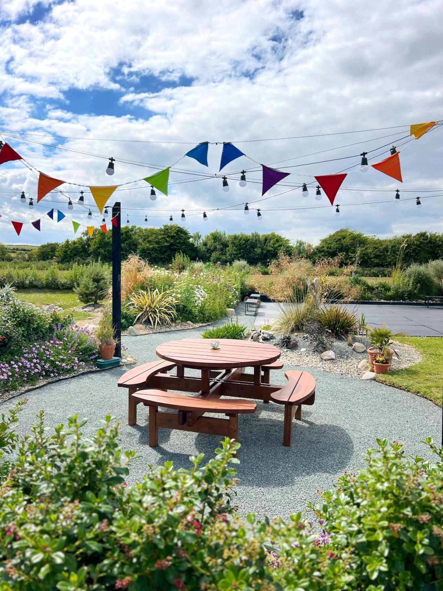 Thistledown Lodge Fethard on Sea Exterior foto