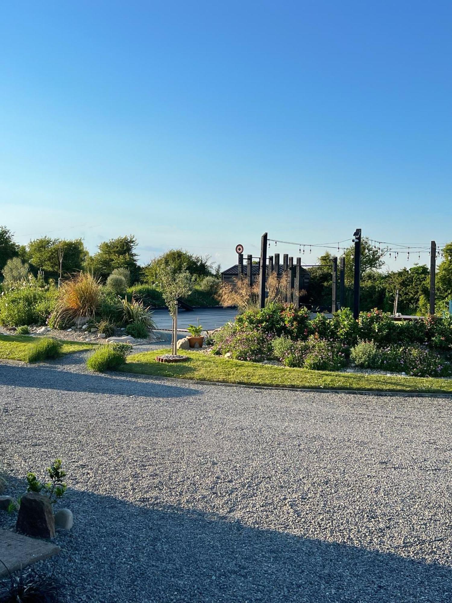 Thistledown Lodge Fethard on Sea Exterior foto